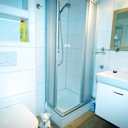 Steinwarder 1, 1 Etage, 17