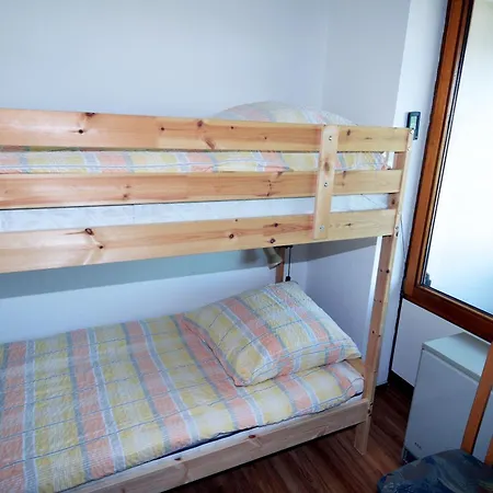 Steinwarder 1, 1 Etage, 17 *
